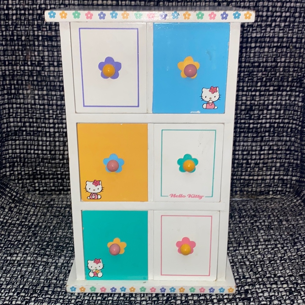 Hello Kitty Mini Dresser Sanrio RARE & HARD TO FIND